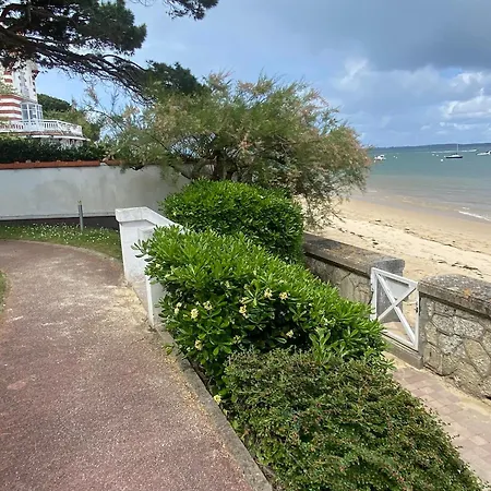 T3 En Bord De Avec Balcon, Wifi Et Parking Securise - Fr-1-374-23 *