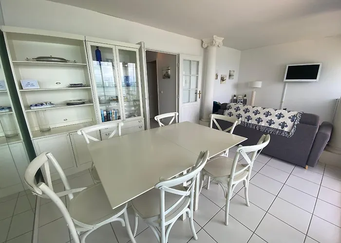 T3 En Bord De Avec Balcon, Wifi Et Parking Securise - Fr-1-374-23 Lägenhet *